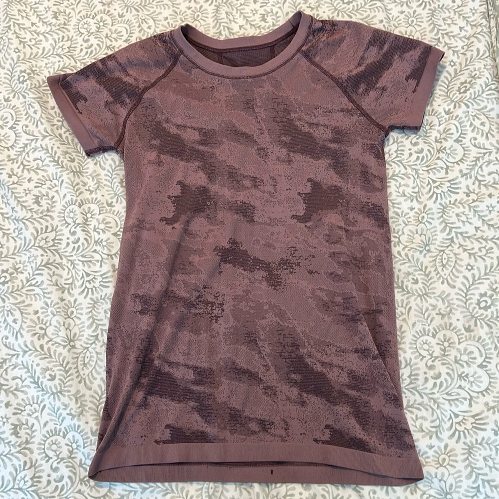 Athleta top